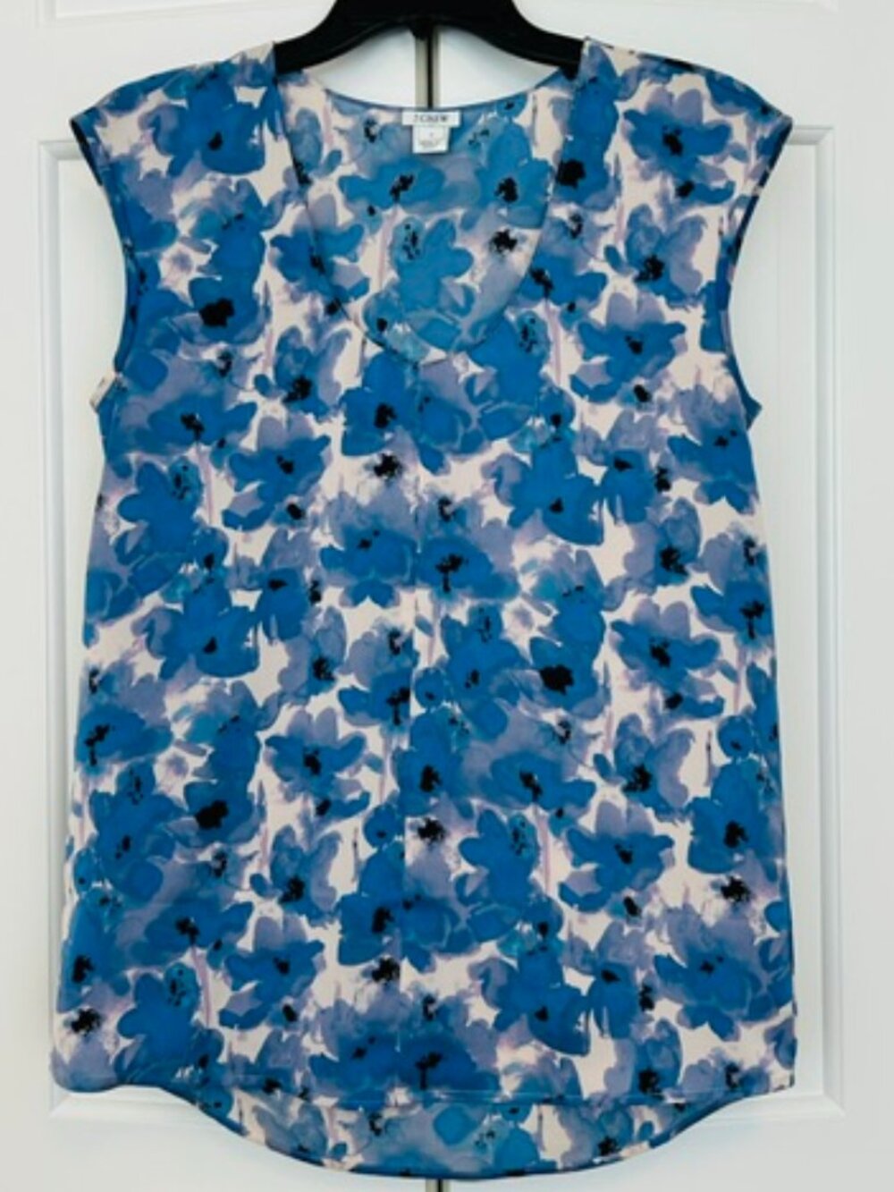 J. Crew Blue Watercolor Floral Scoop Neck Cap Sleeve Blouse Size 4 EUC